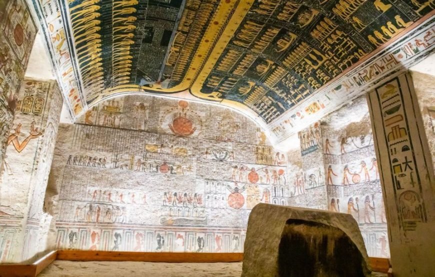 Day trip from Hurghada to Luxor in mini group