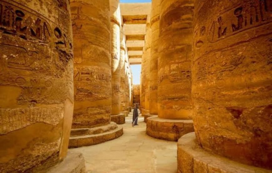 SMALL GROUP DAY TOUR FROM HURGHADA TO LUXOR