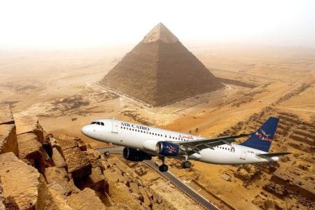 Tour to Cairo from Hurghada by Plane – Day Trip to the Pyramids and Egyptian Museum